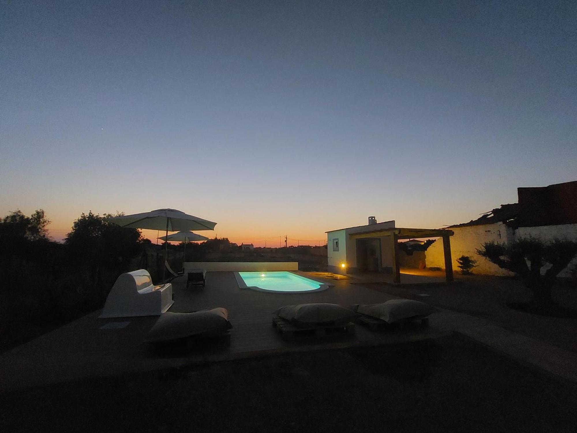 Casa Com Vagar Holiday home *